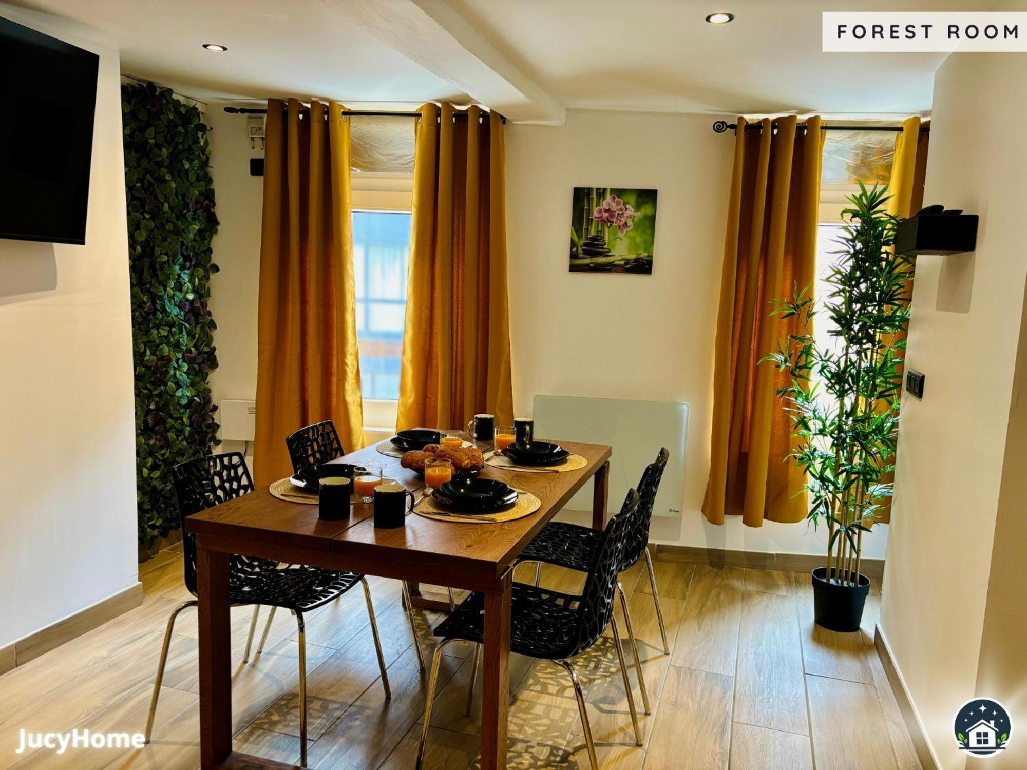 Forest Valenciennes Zewnętrze zdjęcie
